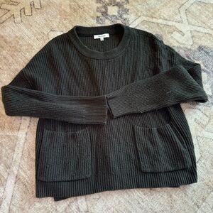 Madewell green sweater with pockets